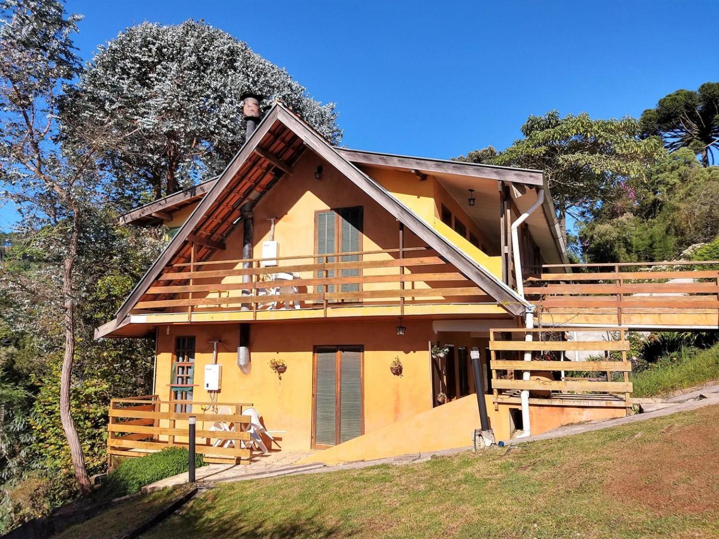 Alpenhaus Pousada Campos do Jordao Exterior photo